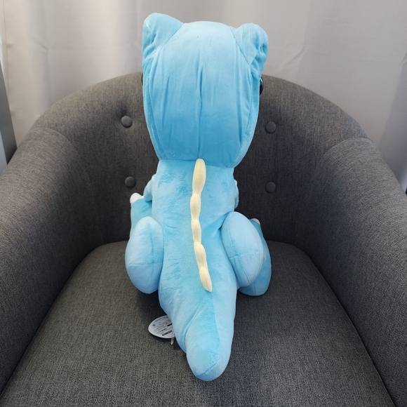 Massive Blue T-Rex Dinosaur Plushy (Amazing Dinosaur) - Picture 3 of 4